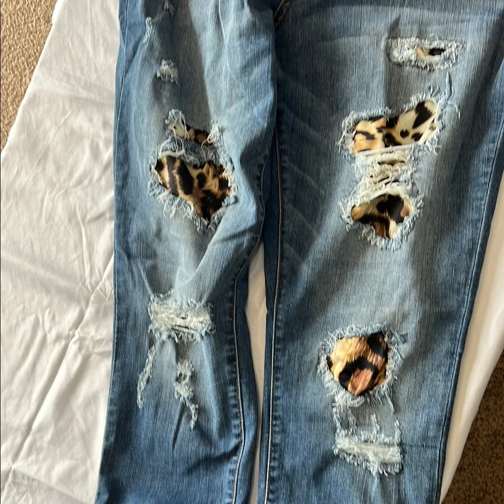 Judy Blue Boyfriend Jeans with Distressed Blue Denim - Picture 4 of 4
